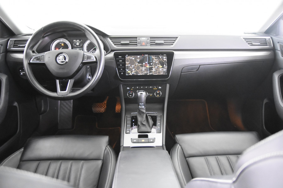 Škoda Superb Combi 1.6 TDI *1ste Eigenaar*Leer*Navigatie*Trekhaak*Full Options*