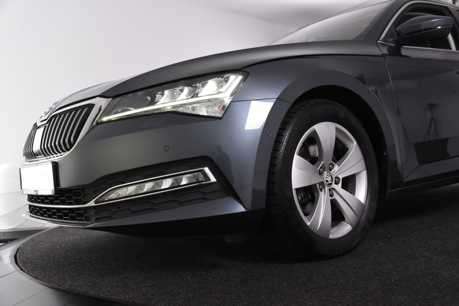 Škoda Superb Combi 1.6 TDI *1ste Eigenaar*Leer*Navigatie*Trekhaak*Full Options*