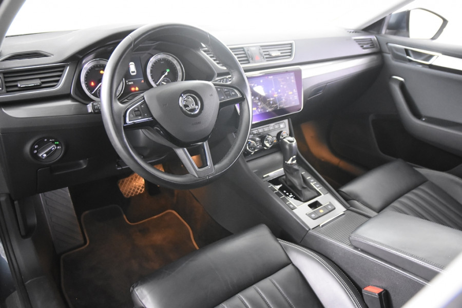 Škoda Superb Combi 1.6 TDI *1ste Eigenaar*Leer*Navigatie*Trekhaak*Full Options*