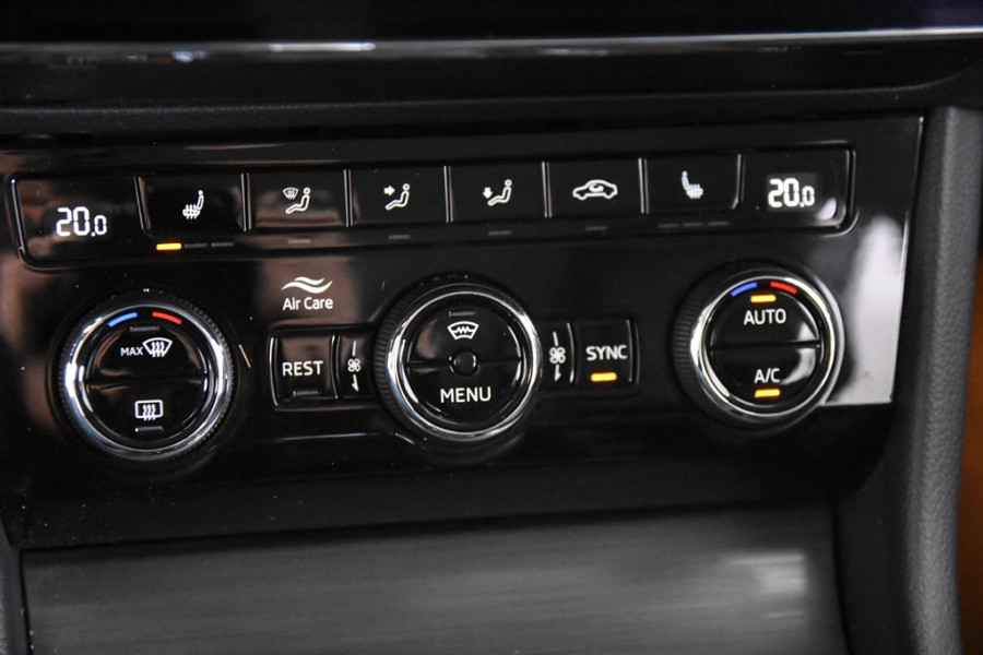 Škoda Superb Combi 1.6 TDI *1ste Eigenaar*Leer*Navigatie*Trekhaak*Full Options*