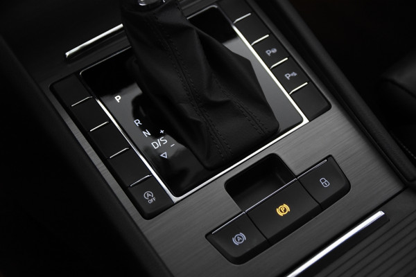 Škoda Superb Combi 1.6 TDI *1ste Eigenaar*Leer*Navigatie*Trekhaak*Full Options*