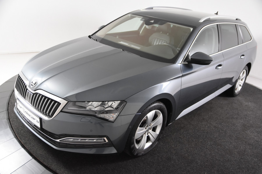 Škoda Superb Combi 1.6 TDI *1ste Eigenaar*Leer*Navigatie*Trekhaak*Full Options*