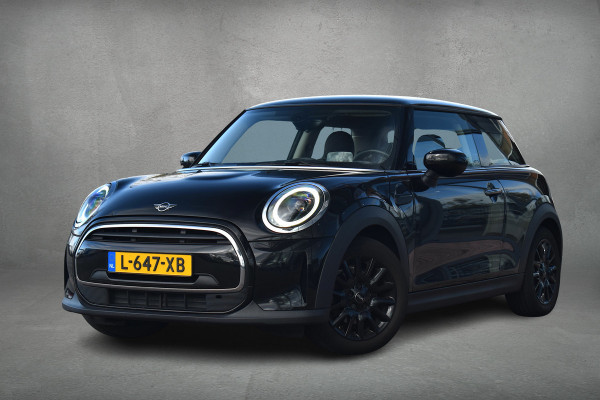 MINI Mini 1.5 One Business Edition | Apple CarPlay | HUD | Half Leer | Stoelverw. MINI Mini 1.5 One Business Edition | Apple CarPlay | HUD | Half Leer | Stoelverw.