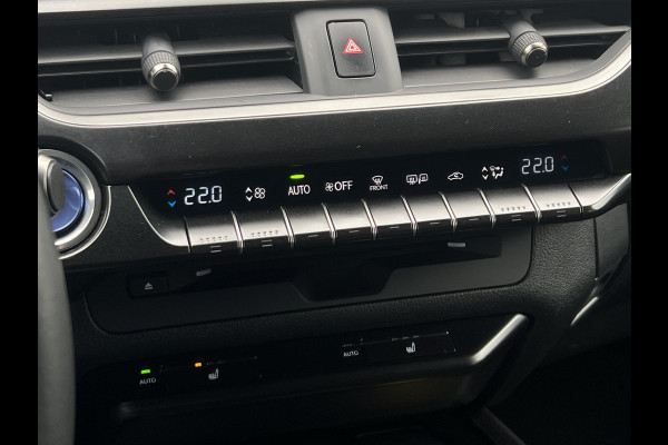 Lexus UX 250h Style+ Edition | Leder | Camera | Carplay | 18 inch | Dodehoek