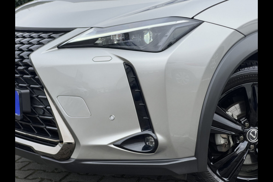 Lexus UX 250h Style+ Edition | Leder | Camera | Carplay | 18 inch | Dodehoek