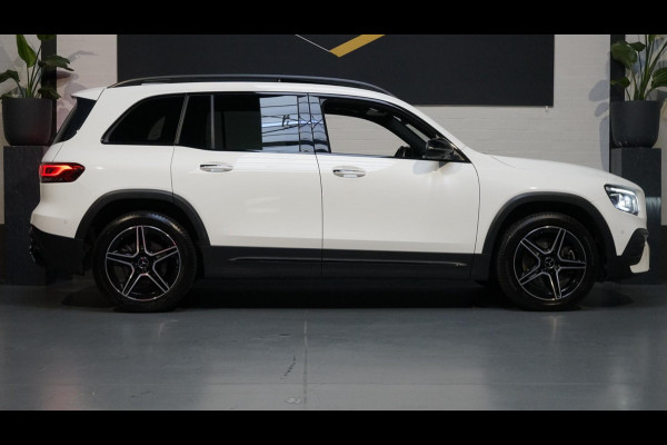 Mercedes-Benz Glb 250 4MATIC AMG NIGHT AUTOMAAT-360 CAMERA-ACC-AMBIANCE-BURMESTER-CARBON-KEYLESS-MEMORY-PANORAMA