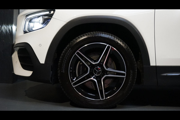 Mercedes-Benz Glb 250 4MATIC AMG NIGHT AUTOMAAT-360 CAMERA-ACC-AMBIANCE-BURMESTER-CARBON-KEYLESS-MEMORY-PANORAMA