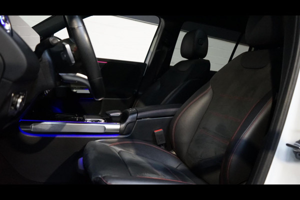 Mercedes-Benz Glb 250 4MATIC AMG NIGHT AUTOMAAT-360 CAMERA-ACC-AMBIANCE-BURMESTER-CARBON-KEYLESS-MEMORY-PANORAMA
