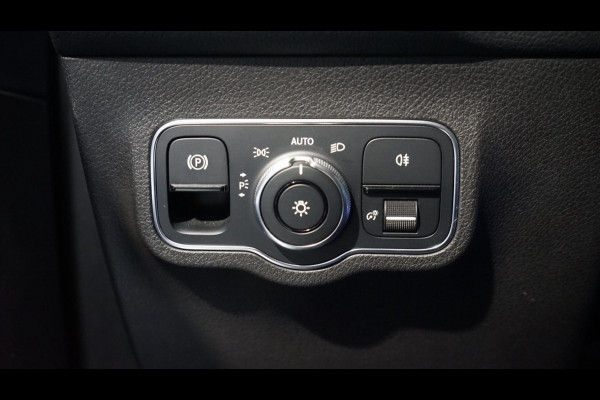 Mercedes-Benz Glb 250 4MATIC AMG NIGHT AUTOMAAT-360 CAMERA-ACC-AMBIANCE-BURMESTER-CARBON-KEYLESS-MEMORY-PANORAMA