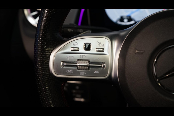 Mercedes-Benz Glb 250 4MATIC AMG NIGHT AUTOMAAT-360 CAMERA-ACC-AMBIANCE-BURMESTER-CARBON-KEYLESS-MEMORY-PANORAMA