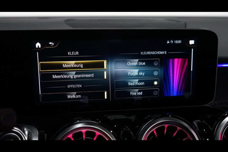 Mercedes-Benz Glb 250 4MATIC AMG NIGHT AUTOMAAT-360 CAMERA-ACC-AMBIANCE-BURMESTER-CARBON-KEYLESS-MEMORY-PANORAMA