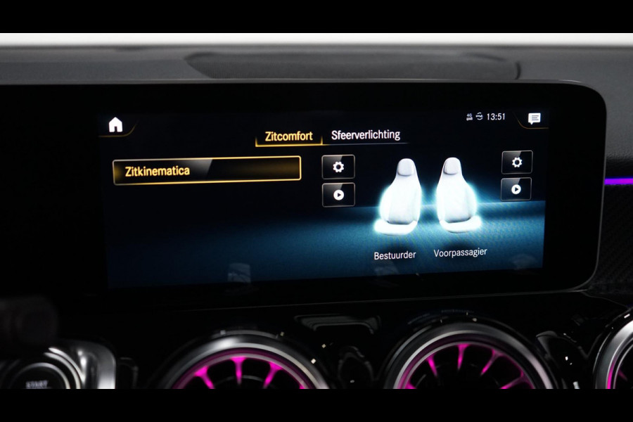 Mercedes-Benz Glb 250 4MATIC AMG NIGHT AUTOMAAT-360 CAMERA-ACC-AMBIANCE-BURMESTER-CARBON-KEYLESS-MEMORY-PANORAMA