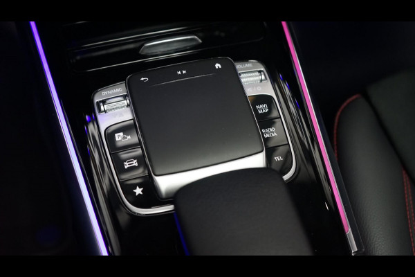 Mercedes-Benz Glb 250 4MATIC AMG NIGHT AUTOMAAT-360 CAMERA-ACC-AMBIANCE-BURMESTER-CARBON-KEYLESS-MEMORY-PANORAMA
