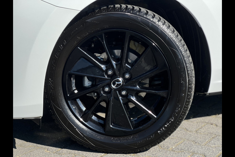 Mazda 2 1.5 SkyActiv-G 90 Homura | LED | Carplay | Camera | Dodehoek