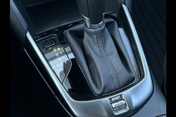 Mazda 2 1.5 SkyActiv-G 90 Homura | LED | Carplay | Camera | Dodehoek