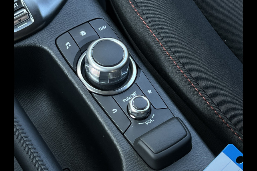 Mazda 2 1.5 SkyActiv-G 90 Homura | LED | Carplay | Camera | Dodehoek