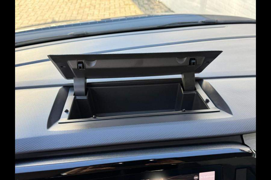 Volkswagen Multivan 1.4 eHybrid L2H1 Style Cruise control Climate control v/a Navigatie achterklep Apple / Android