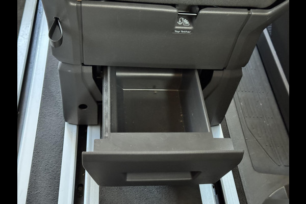 Volkswagen Multivan 1.4 eHybrid L2H1 Style Cruise control Climate control v/a Navigatie achterklep Apple / Android