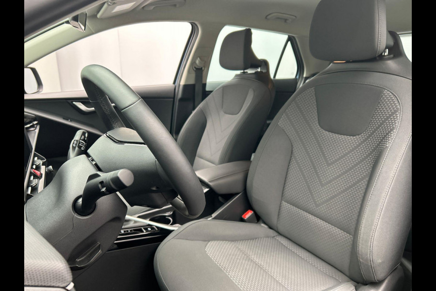 Kia Niro 1.6 GDi PHEV DynamicLine Dealeronderhouden Camera Navigatie