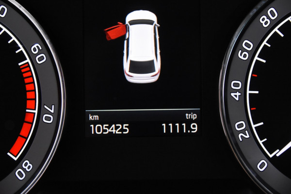 Škoda Superb Combi 1.5 TSI Combi DSG *Navigatie*Trekhaak*Stoelverwarming*