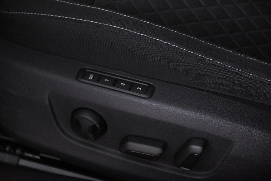 Škoda Superb Combi 1.5 TSI Combi DSG *Navigatie*Trekhaak*Stoelverwarming*