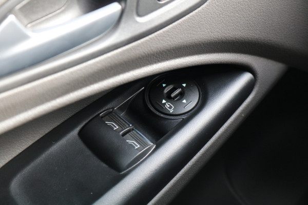 Ford Transit Connect 1.5 EcoBlue L2 Limited Automaat Airco Navigatie