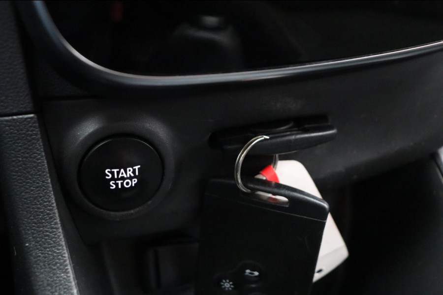 Renault Clio Estate 0.9 TCe Limited Trekhaak Navigatie Origineel NL