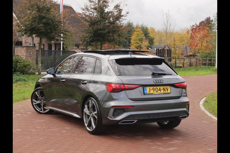 Audi A3 Sportback 35 TFSI S edition | 2X S-Line | Schuifdak | 19 Inch | Black Optic | NL-Auto | Audi A3 Sportback 35 TFSI S edition | 2X S-Line | Schuifdak | 19 Inch | Black Optic | NL-Auto |