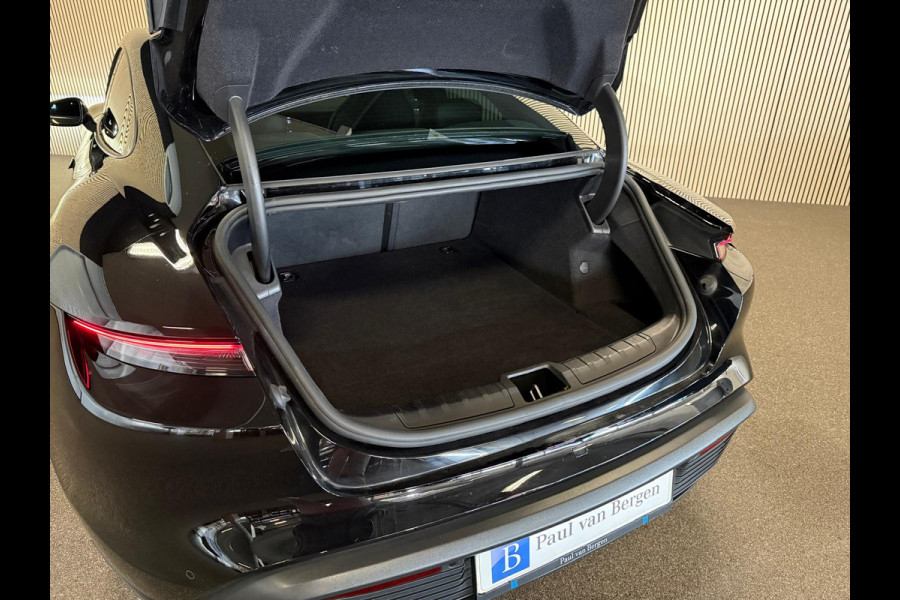 Porsche Taycan Performance 84 kWh 381 PK-WARMTEPOMP-ADAPTIEVE CRUISE-PASM-STOELVERWARMING Porsche Taycan Performance 84 kWh 381 PK-WARMTEPOMP-ADAPTIEVE CRUISE-PASM-STOELVERWARMING