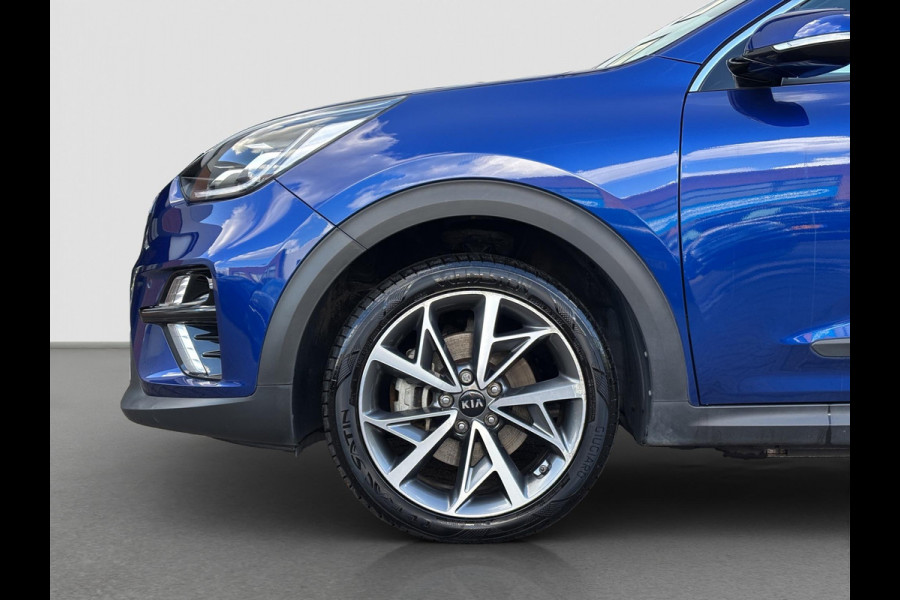 Kia e-Niro ExecutiveLine 64 kWh Kia e-Niro ExecutiveLine 64kWh | Leder | Navigatie | Apple Carplay & Android Auto | Schuif-/kanteldak |