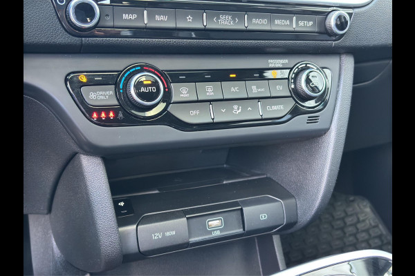 Kia e-Niro ExecutiveLine 64 kWh Kia e-Niro ExecutiveLine 64kWh | Leder | Navigatie | Apple Carplay & Android Auto | Schuif-/kanteldak |