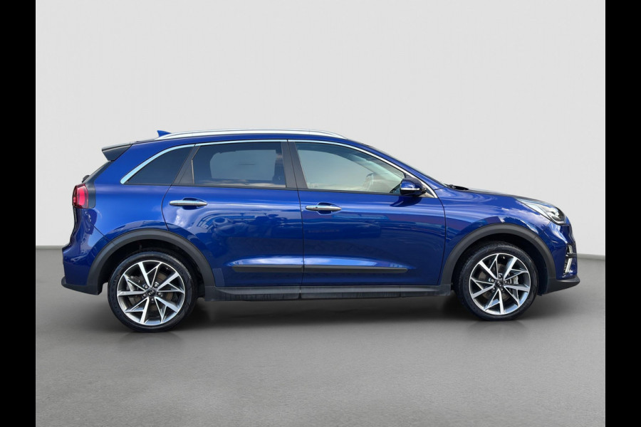 Kia e-Niro ExecutiveLine 64 kWh Kia e-Niro ExecutiveLine 64kWh | Leder | Navigatie | Apple Carplay & Android Auto | Schuif-/kanteldak |