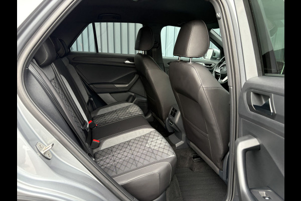 Volkswagen T-Roc 1.5 TSI R-Line Business+ | Keyless | Elk. A-klep | Camera | IQ Light | Side Assist | Prijs Rijklaar!!