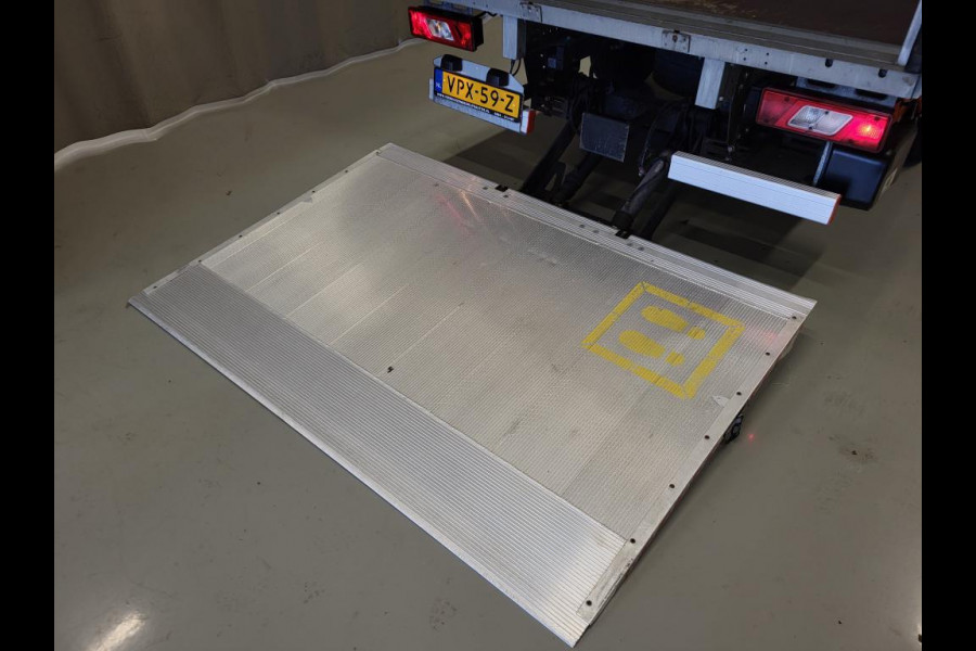 Ford Transit 2.0TDCI 130pk Bakwagen Laadklep Euro 6!