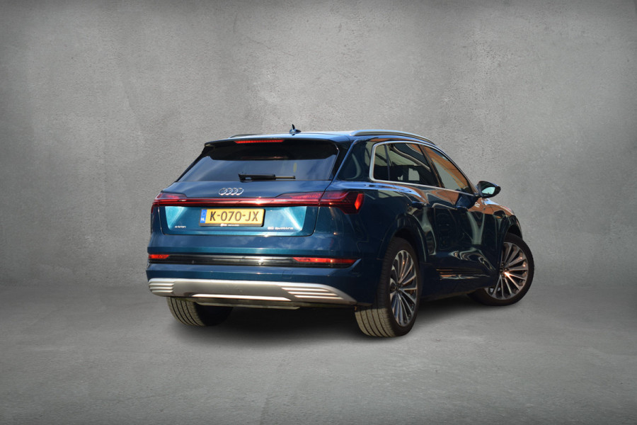 Audi e-tron 50 quattro Business edition Plus 71 kWh | Pano | Leer | Memory | Stoelverwarming Audi e-tron 50 quattro Business edition Plus 71 kWh | Pano | Leer | Memory | Stoelverwarming