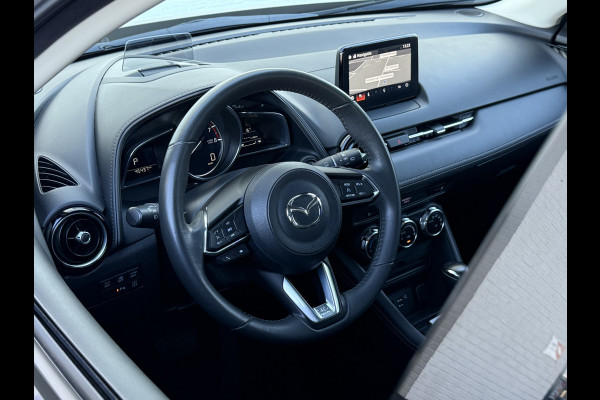 Mazda CX-3 2.0 SkyActiv-G 121 Luxury | Trekhaak | CarPlay | Camera | LED | HUD | 18 inch