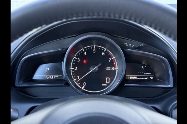 Mazda CX-3 2.0 SkyActiv-G 121 Luxury | Trekhaak | CarPlay | Camera | LED | HUD | 18 inch