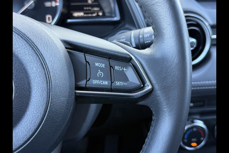 Mazda CX-3 2.0 SkyActiv-G 121 Luxury | Trekhaak | CarPlay | Camera | LED | HUD | 18 inch