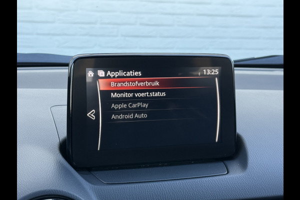 Mazda CX-3 2.0 SkyActiv-G 121 Luxury | Trekhaak | CarPlay | Camera | LED | HUD | 18 inch