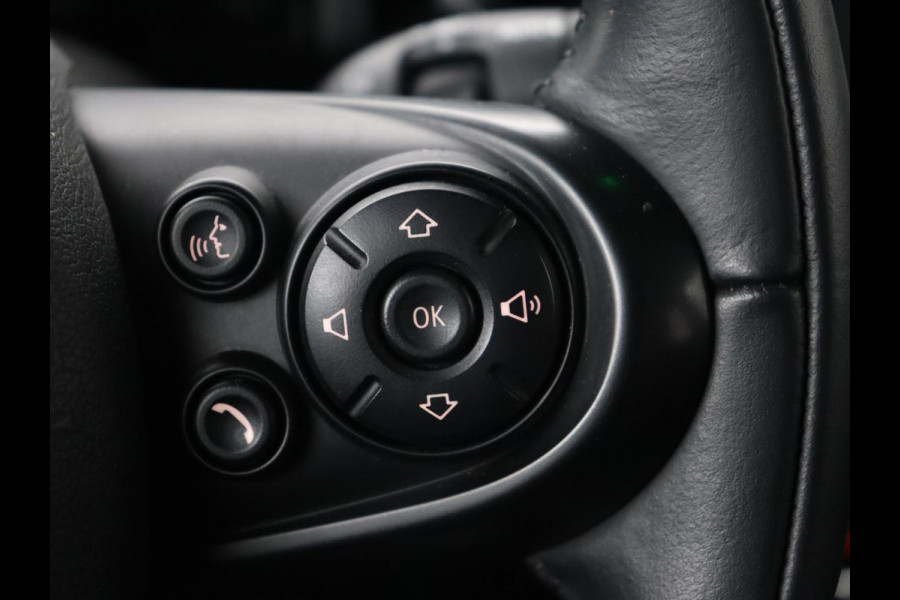 MINI Cooper 1.5 Chili Serious Business | Panoramadak | Navigatie | Cruise Control | LED koplampen | Half leder | Climate control | Parkeerhulp | Bluetooth