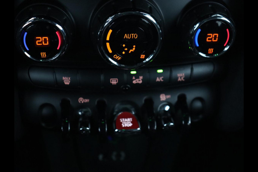 MINI Cooper 1.5 Chili Serious Business | Panoramadak | Navigatie | Cruise Control | LED koplampen | Half leder | Climate control | Parkeerhulp | Bluetooth