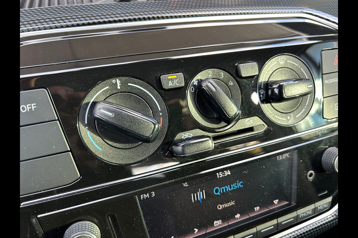 Volkswagen up! 1.0 BMT move up! 5 Deurs Airco 1e Eig Rijklaarprijs! Volkswagen up! 1.0 BMT move up! 5 Deurs Airco 1e Eig Rijklaarprijs!