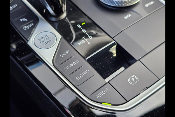 BMW 1-serie 120i M-sport/H&K/Head-up/Carplay/Shadowline-pack