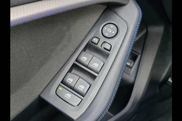 BMW 1-serie 120i M-sport/H&K/Head-up/Carplay/Shadowline-pack