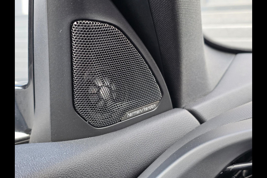 BMW 1-serie 120i M-sport/H&K/Head-up/Carplay/Shadowline-pack