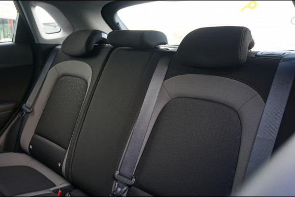 Hyundai Kona 120PK Comfort TREKHAAK | CAMERA | CARPLAY | CRUISE | CLIMA!