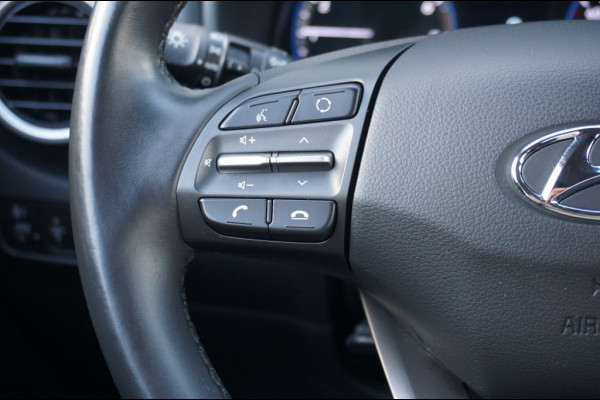 Hyundai Kona 120PK Comfort TREKHAAK | CAMERA | CARPLAY | CRUISE | CLIMA!