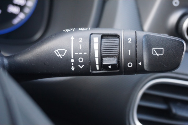 Hyundai Kona 120PK Comfort TREKHAAK | CAMERA | CARPLAY | CRUISE | CLIMA!