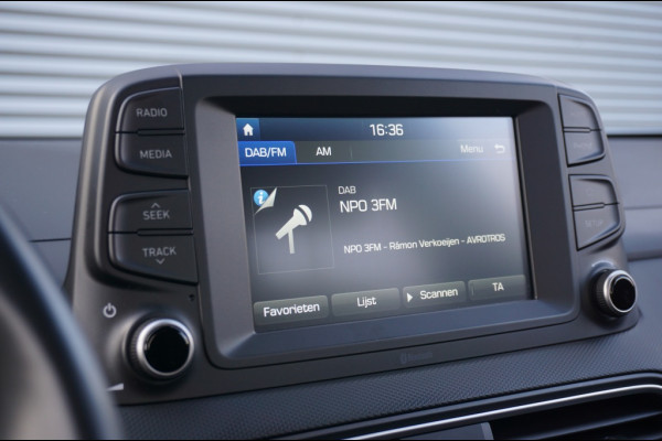 Hyundai Kona 120PK Comfort TREKHAAK | CAMERA | CARPLAY | CRUISE | CLIMA!