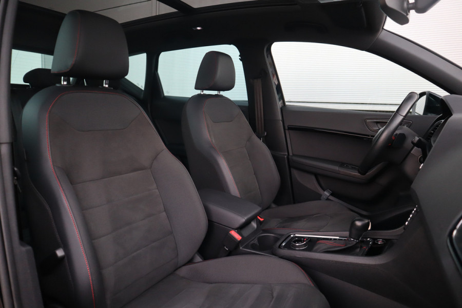Seat Ateca 1.5 TSI FR Business Intense Pano / 360 camera / Beats / Stoelverwarm / Seat Ateca 1.5 TSI FR Business Intense Pano / 360 camera / Beats / Stoelverwarm /